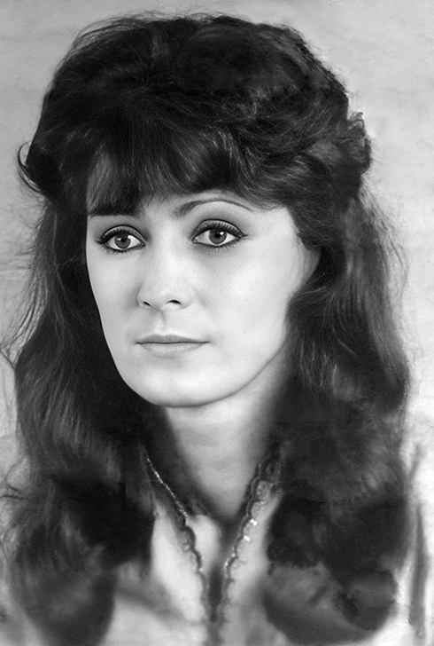 Renowacja zdjęcia grupowego — po